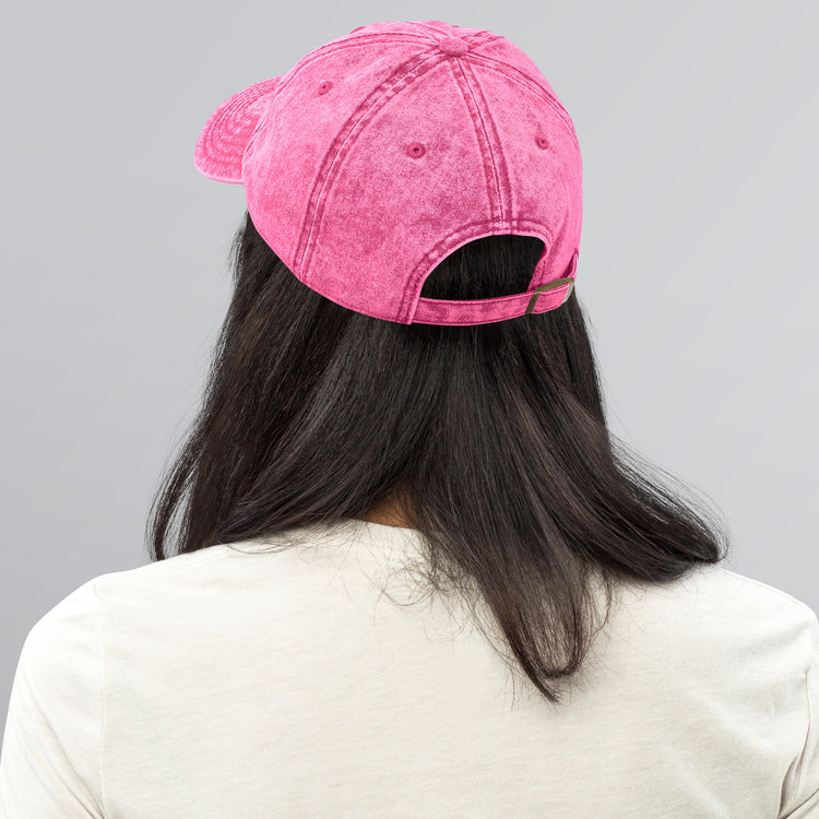 GeeAndWizz Vintage Pink Cap
