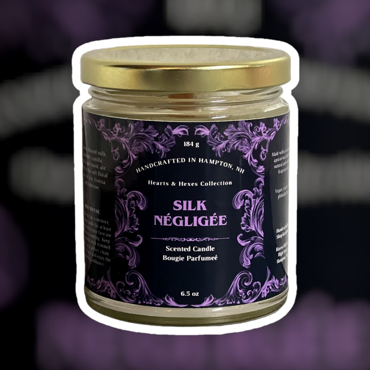 Silk Négligée Wooden Wick Candle